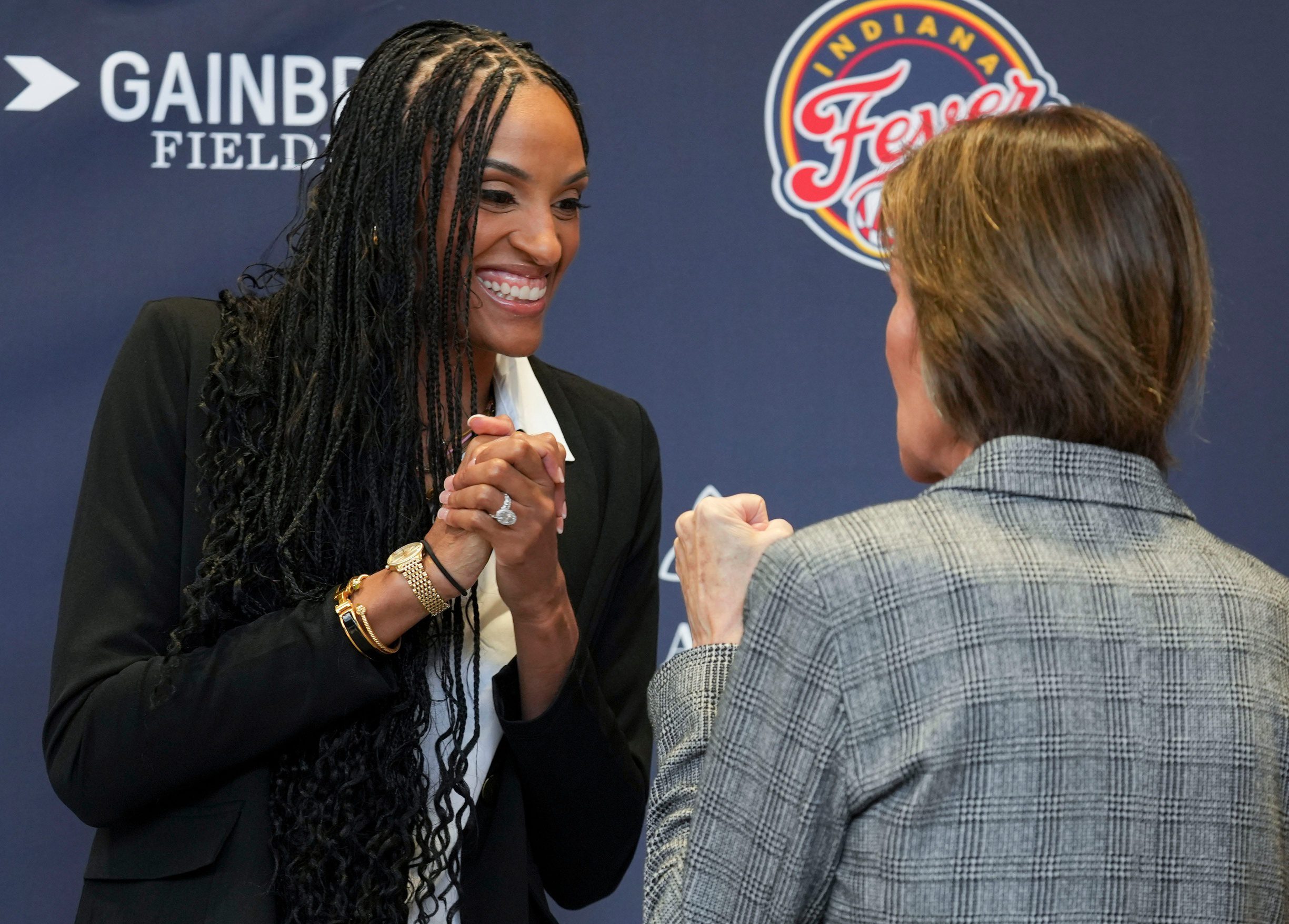 "I Really Can't Go Anywhere": DeWanna Bonner Reacts To Indiana Fever's Fandom 1 Indiana Fever, DeWanna Bonner