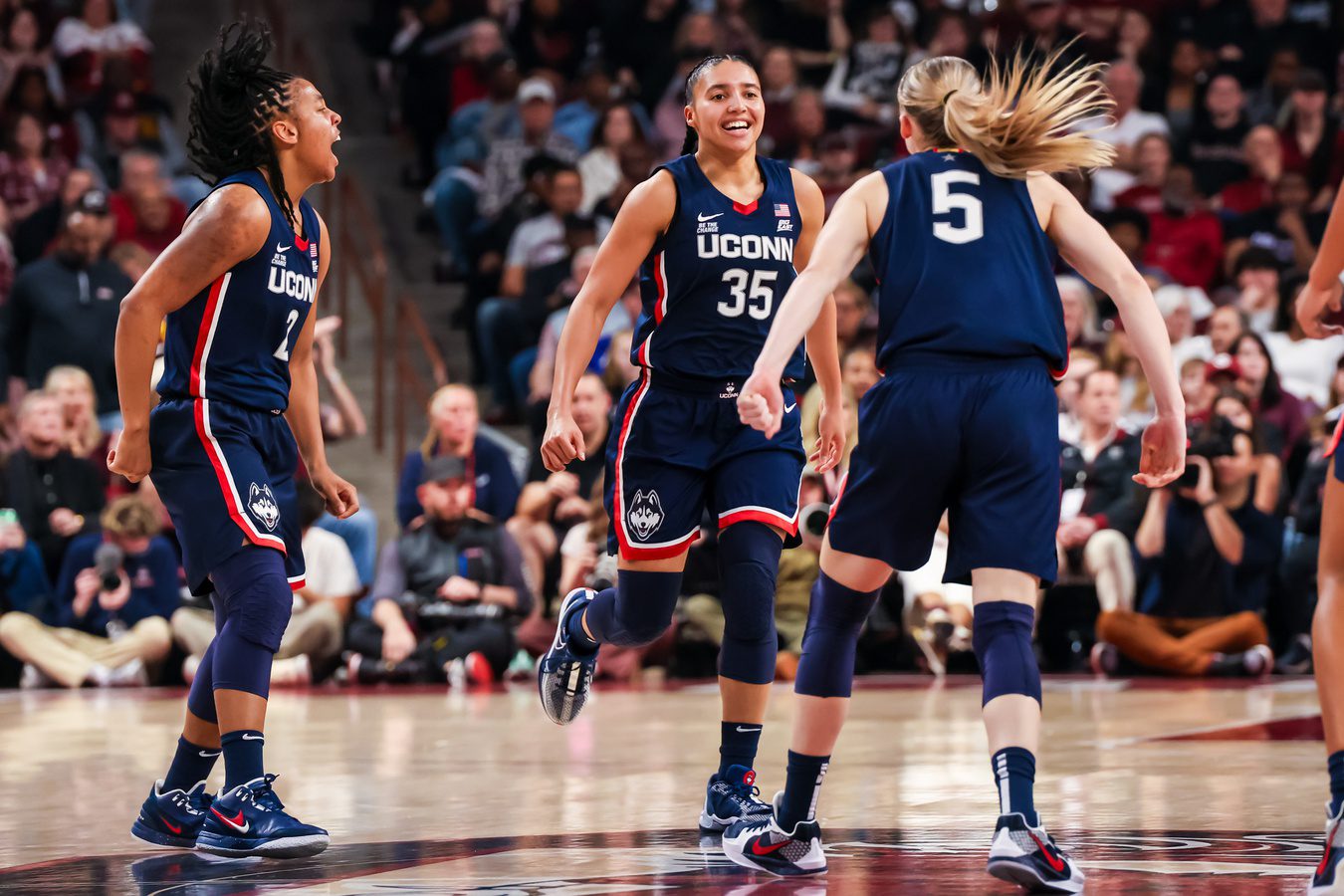 "Me And Azzie Have A Great Relationship": Paige Bueckers Reacts To Azzi Fudd's Welcome To WNBA Note 2 USATSI 25432655 168400517 lowres