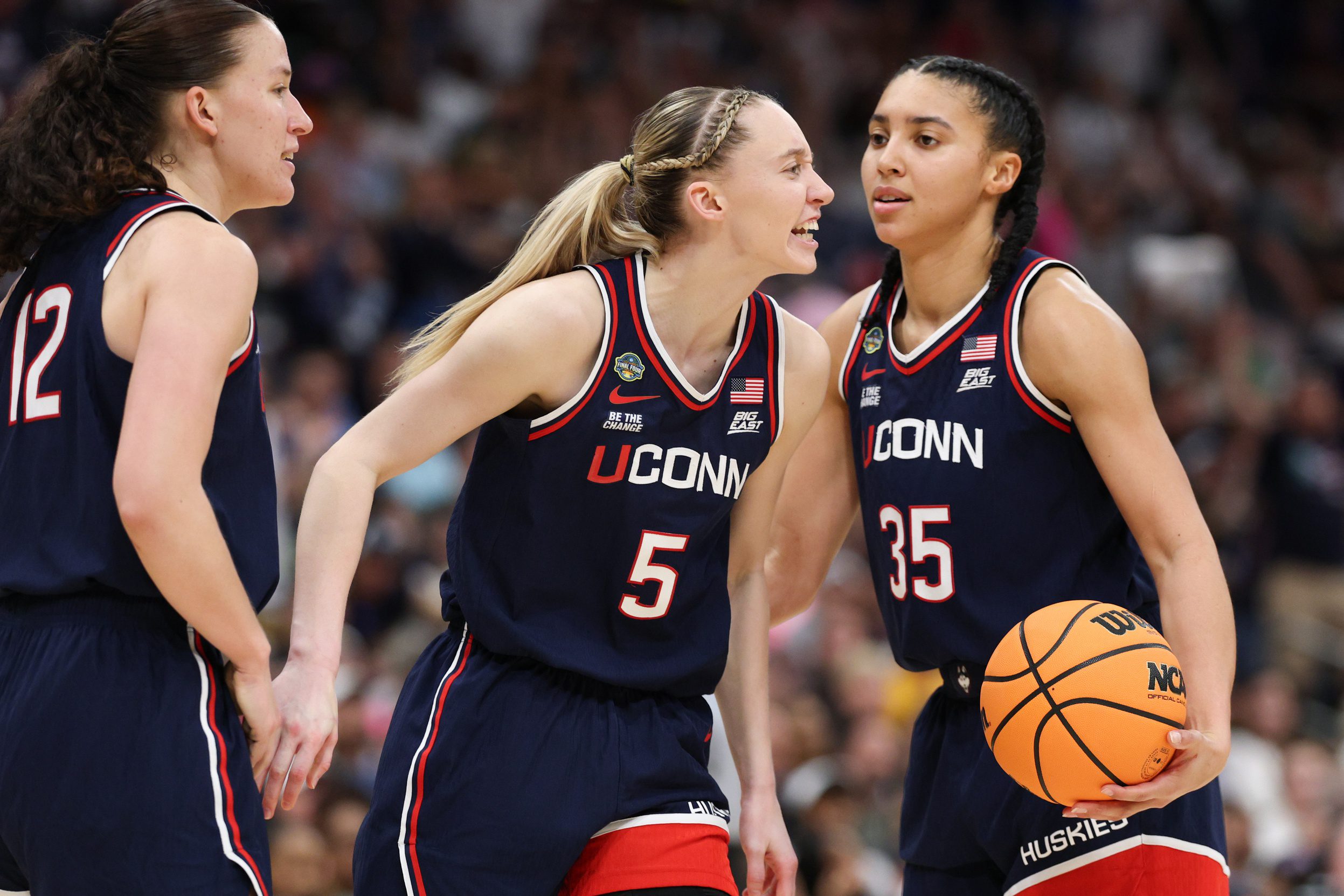 "Now I Understand": Paige Bueckers' Dating Rumors With Azzi Fudd Gets Jason Whitlock Talking 1 USATSI 25865328 168400517 lowres