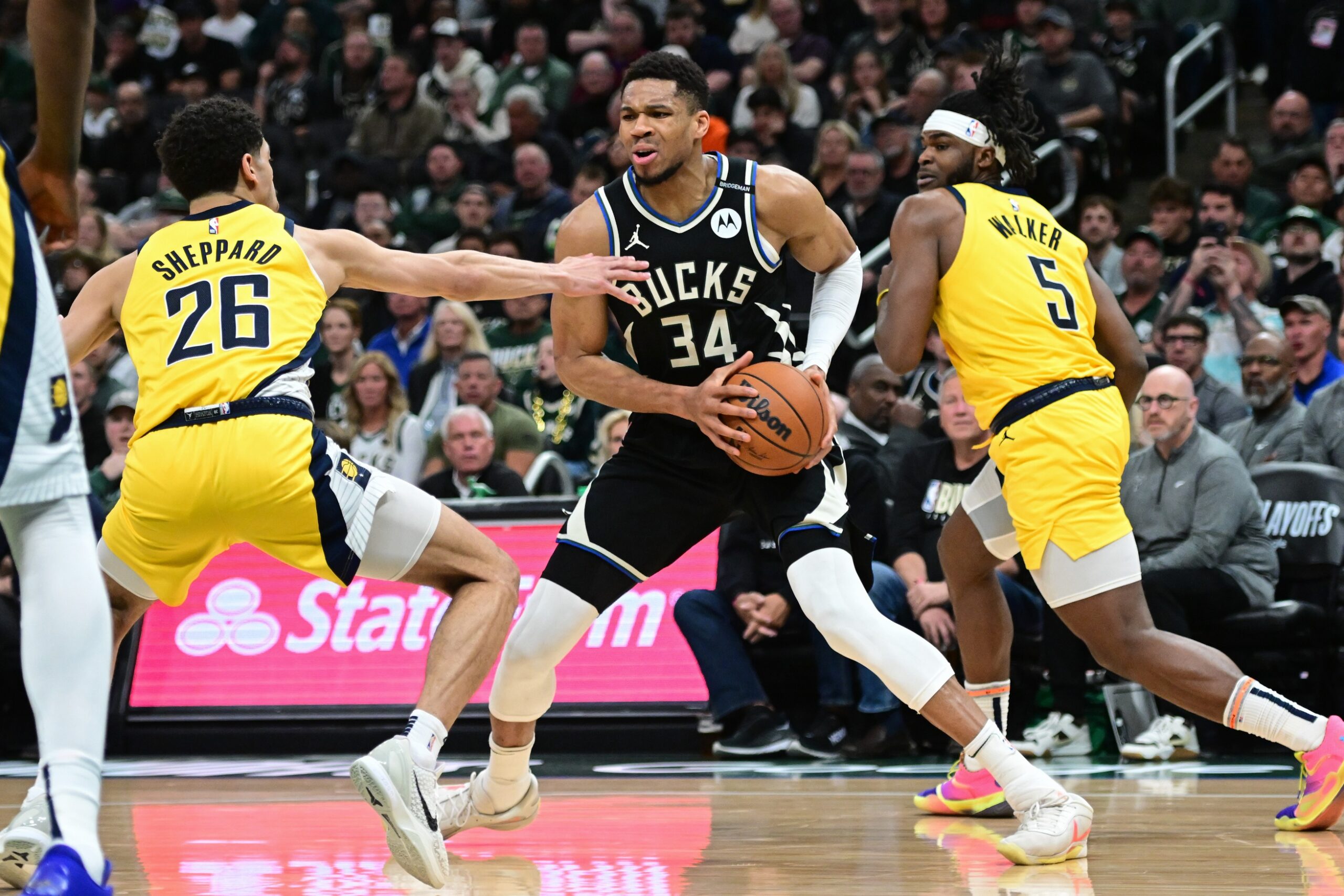 Milwaukee Bucks: Giannis Antetokounmpo Blasts Tyrese Haliburton's Dad After Inconsiderate Postgame Moment in Game 5 2 Milwaukee Bucks