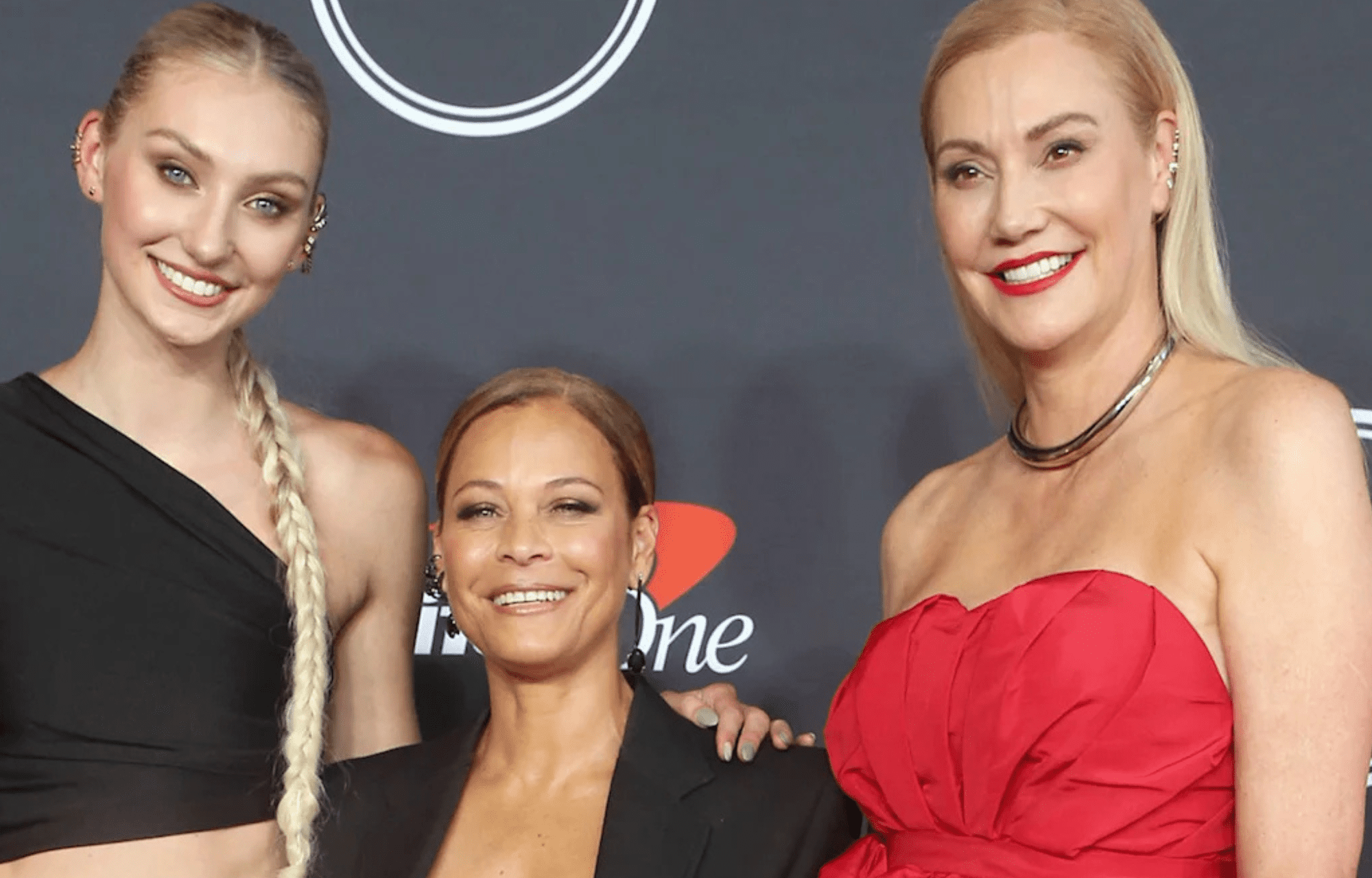 "Thank You For Your Genes": Cameron Brink Gushes Over Mom Michelle Brink's Modeling Photos In Throwback Post 1 Los Angeles Sparks star Cameron Brink pays tribute to mom MIchelle Brink. Photo credits: Instagram