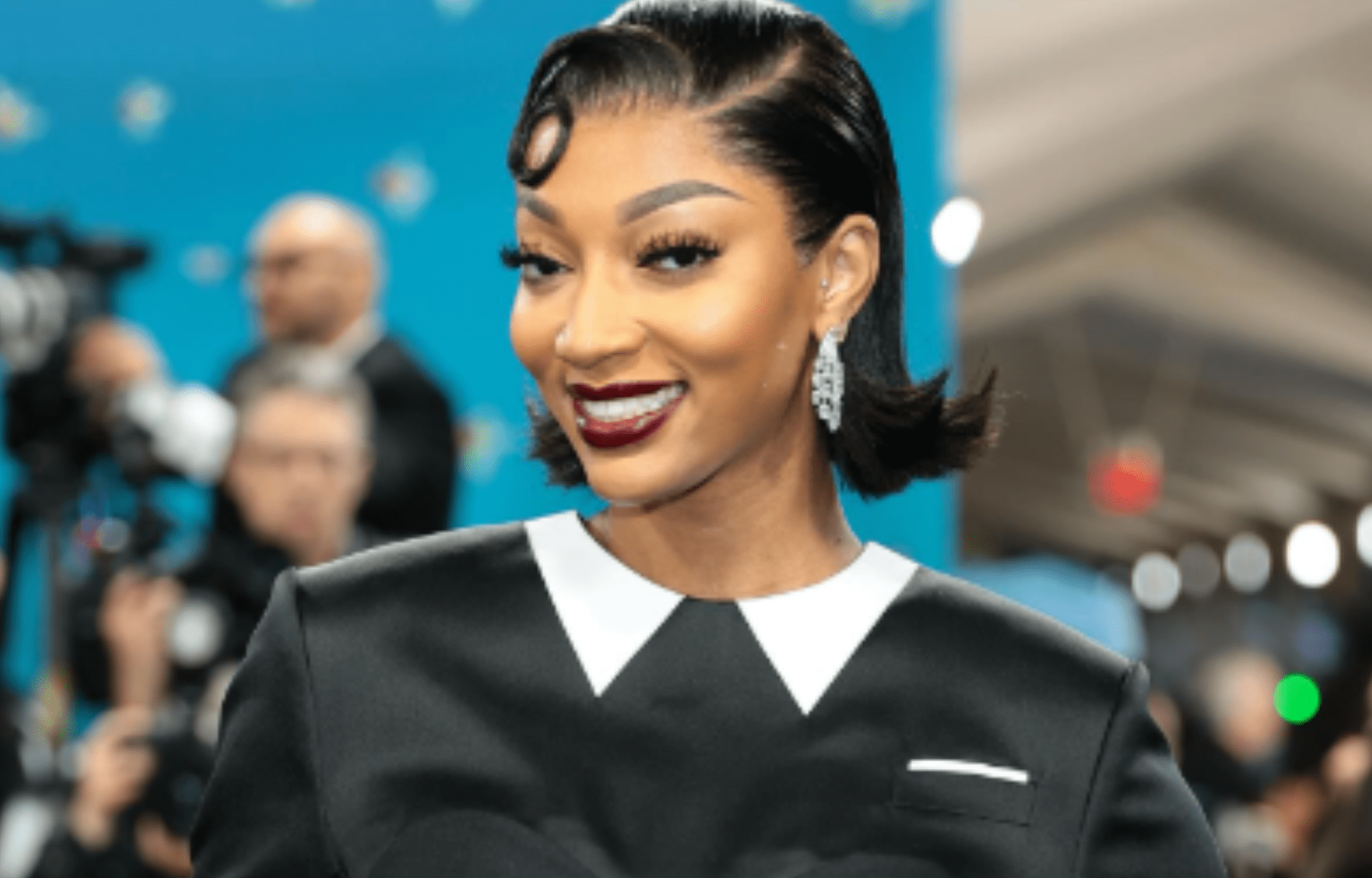 Angel Reese Highlights 107 Carats Of Diamonds In Her Met Gala Appearance 1 Chicago Sky star Angel Reese stunned the night at the 2025 Met Gala. Photo credits: Instagram