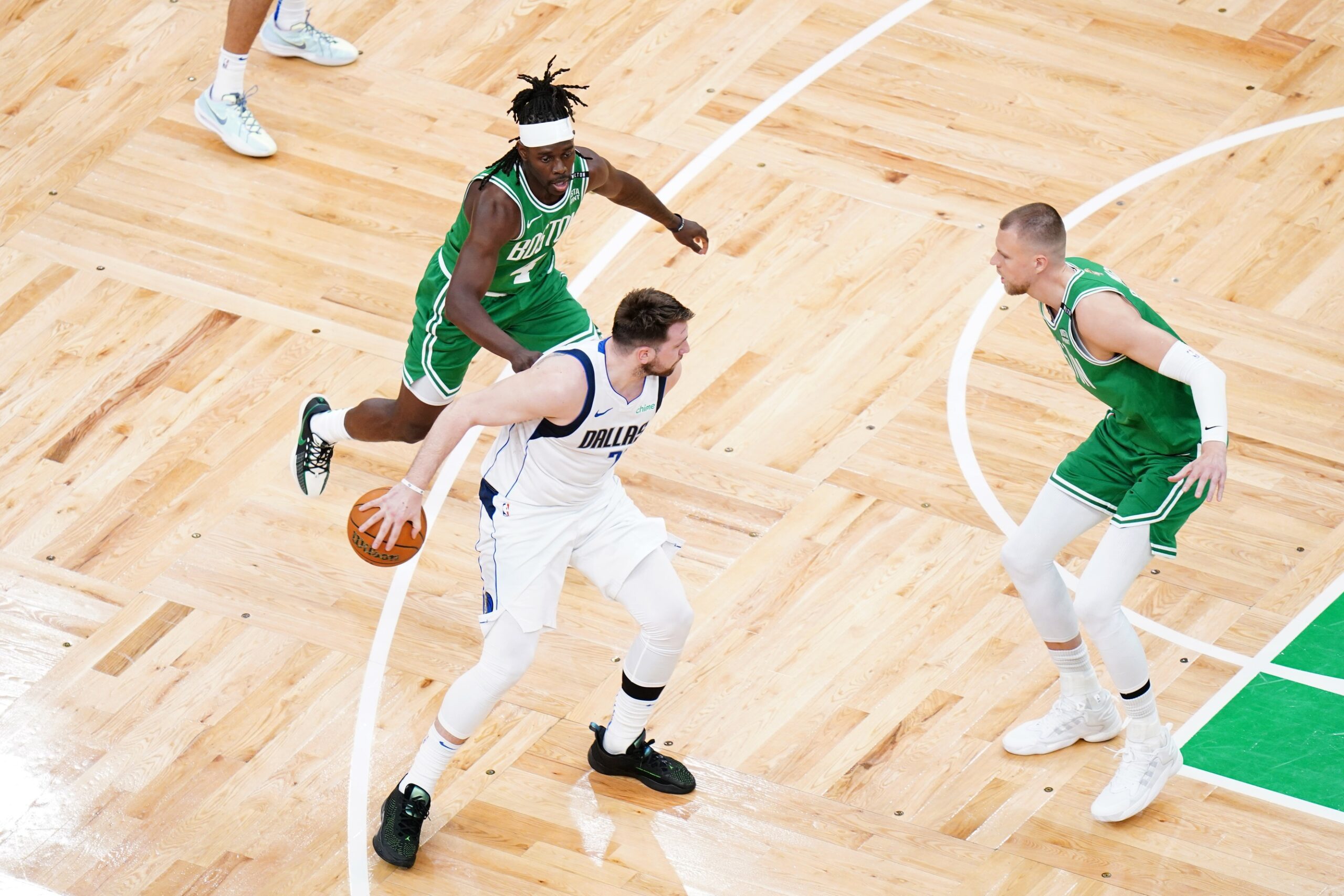 REPORT: Kristaps Porzingis, Jrue Holiday Boston Celtics Future In Jeopardy In Looming Apron Cap Hit 3 USATSI 23569671 168400517 lowres scaled