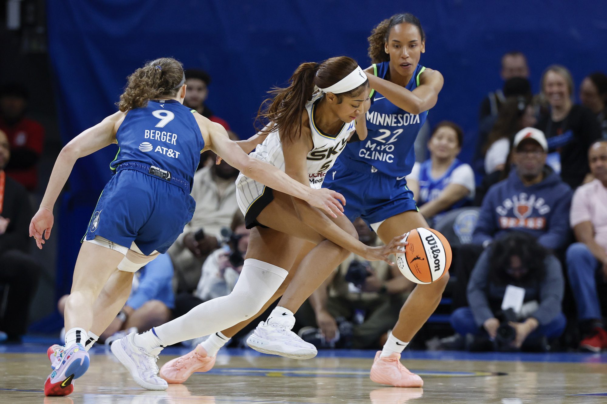 "I Don't Know How I'm Doing This": Angel Reese Reflects On Hectic Weekend Juggling Met Gala, Chicago Sky Games 2 Angel Reese