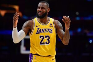 LeBron James, Los Angeles Lakers, Ty Lue, Los Angeles Clippers Superstar