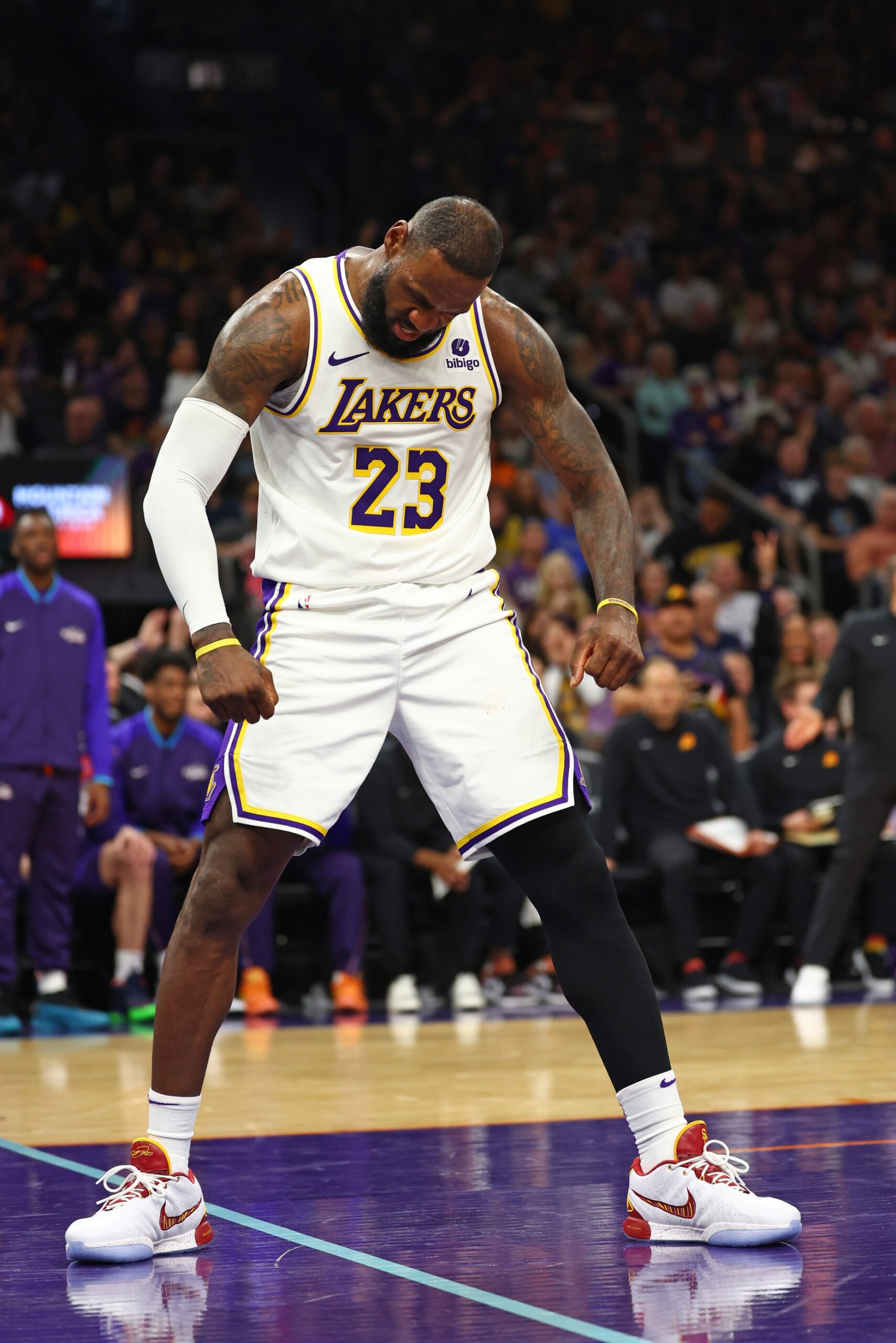 Los Angeles Lakers' LeBron James Sounds Off on Leading Massive Comeback Win Vs. Clippers: 'It's Like a Superpower' 3 USATSI 22628738 168400517 lowres scaled