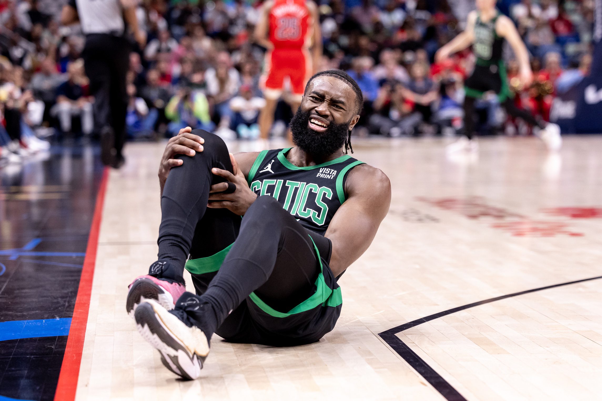 Boston Celtics: Jaylen Brown Drops Worrisome Injury Update After Win vs. New  Orleans Pelicans