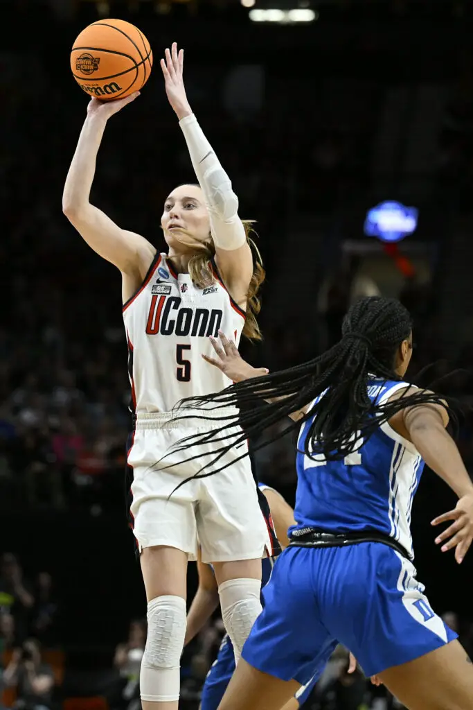 UConn Huskies, Paige Bueckers, JuJu Watkins, USC Trojans