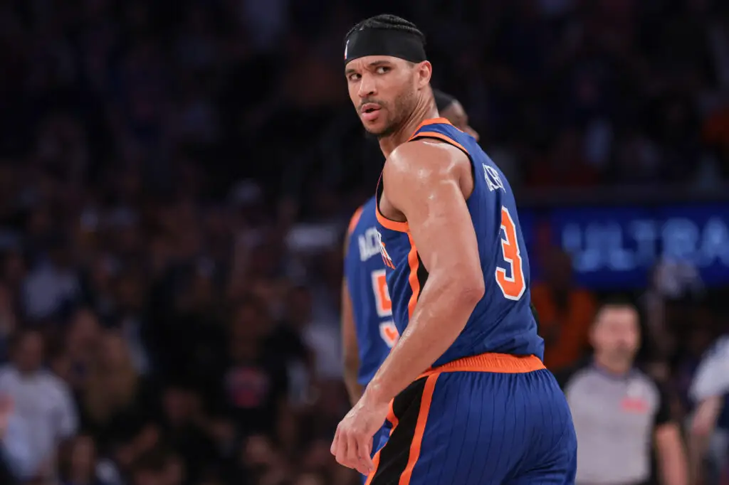 New York Knicks: Josh Hart Flirts With Aviation Sponsor Ahead Of 2024 NBA Cup 3 USATSI 23275918