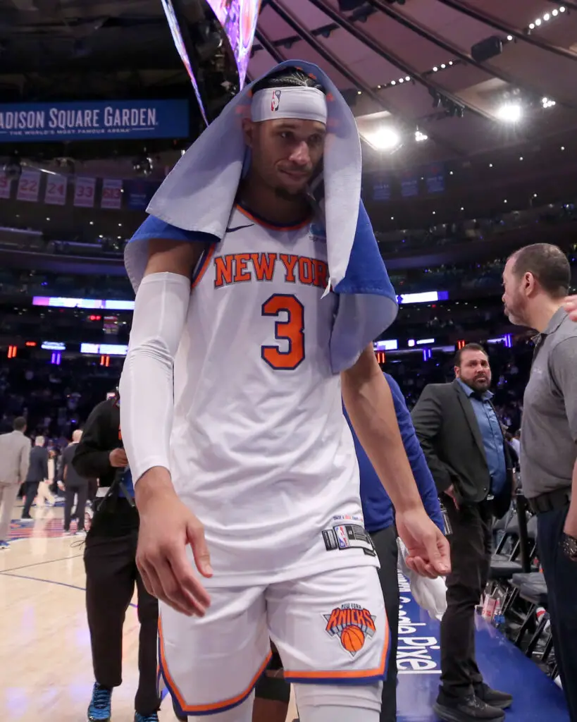 New York Knicks: Josh Hart Flirts With Aviation Sponsor Ahead Of 2024 NBA Cup 2 USATSI 23325073