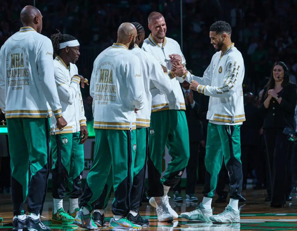 Boston Celtics: Joe Mazzula Explains Parquet Floor Kiss; Brings Out Psycho-Joe Again 2 USATSI 24558617