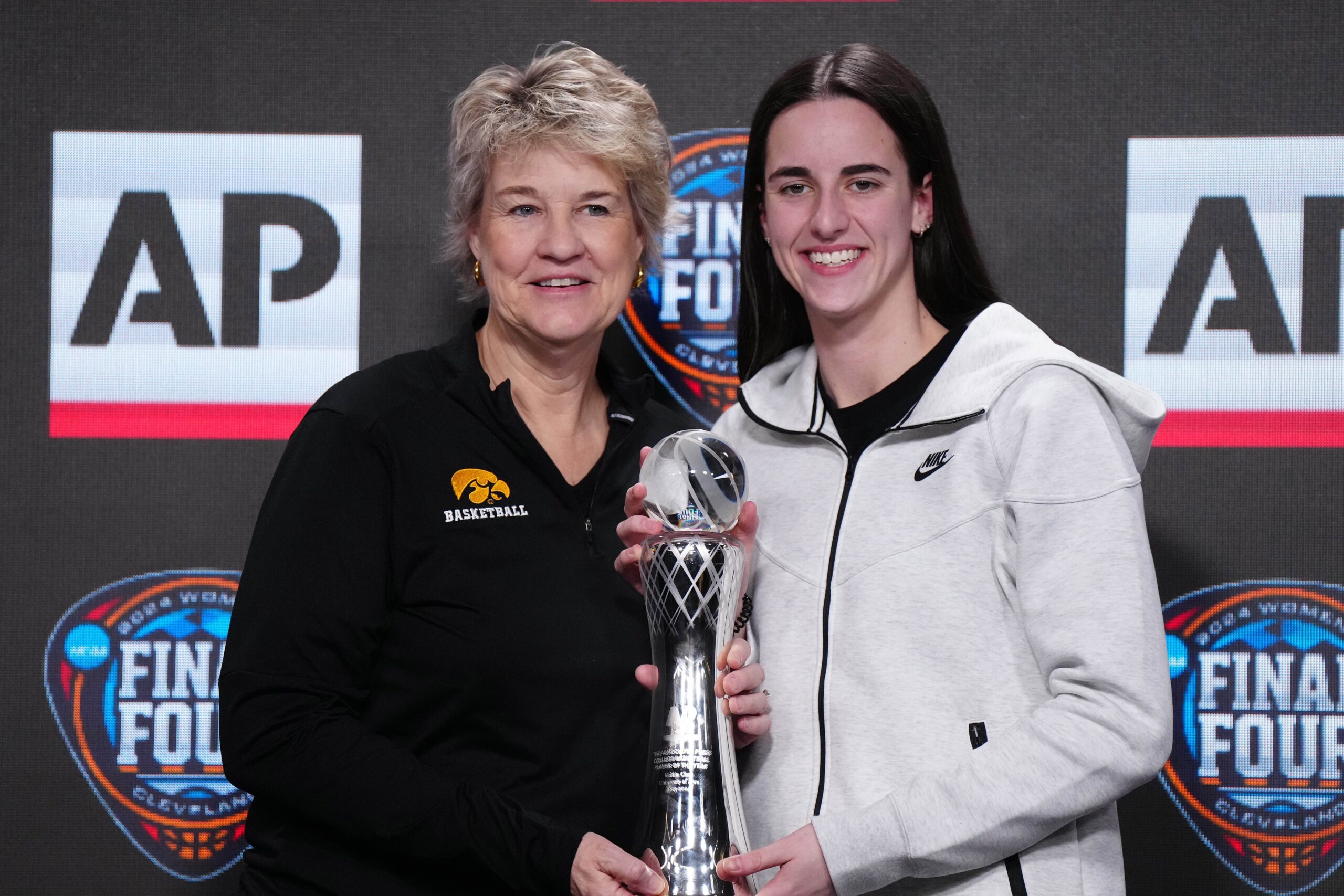 It's Silly to Me': Caitlin Clark's Former Coach Speaks Out Amid Backlash on  Fever Star