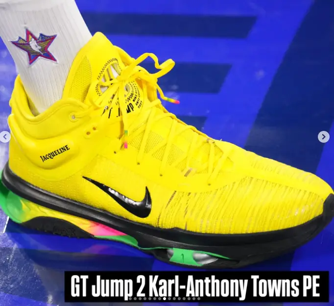 2025 All-Star Game Kicks 1 Karl-Anthony Towns in a pair of G.T. Jump 2 PE.