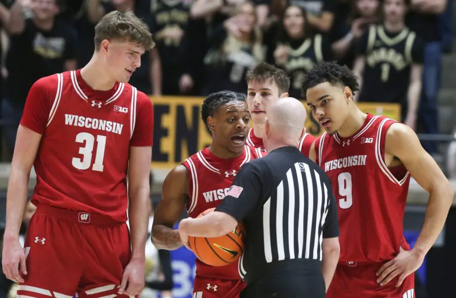 College Basketball Fans Call For Refs Suspension After Ejection During Top 10 Upset 1 USATSI 25424595 168400517 lowres
