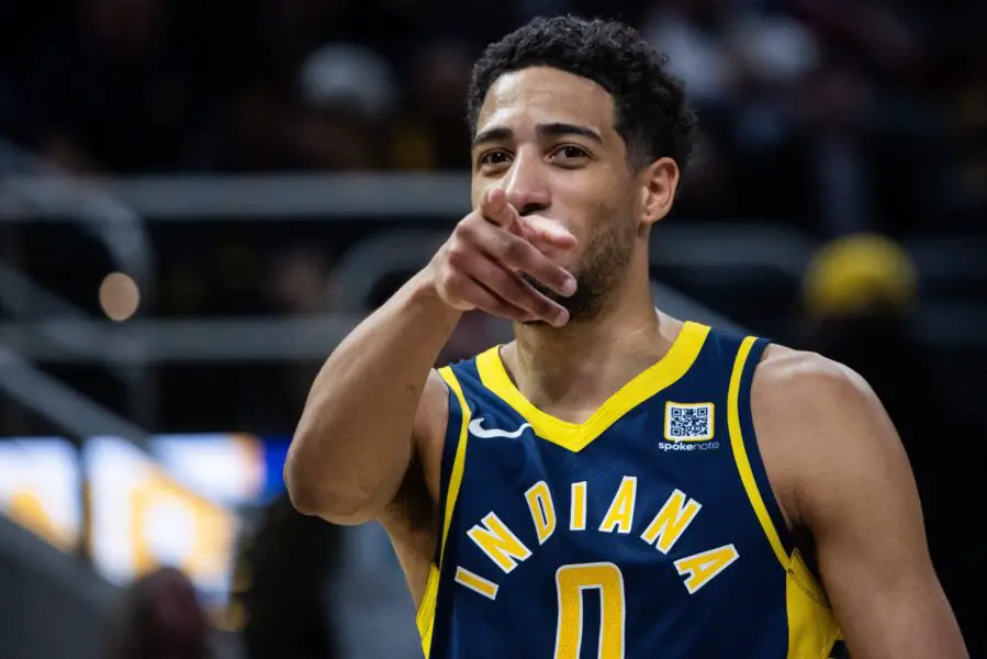 Sacramento Kings: Betting Odds Peg Pacers Reunion Most Likely Trade Scenario for 3x All-Star Sabonis 2 Indiana Pacers, Tyrese Haliburton